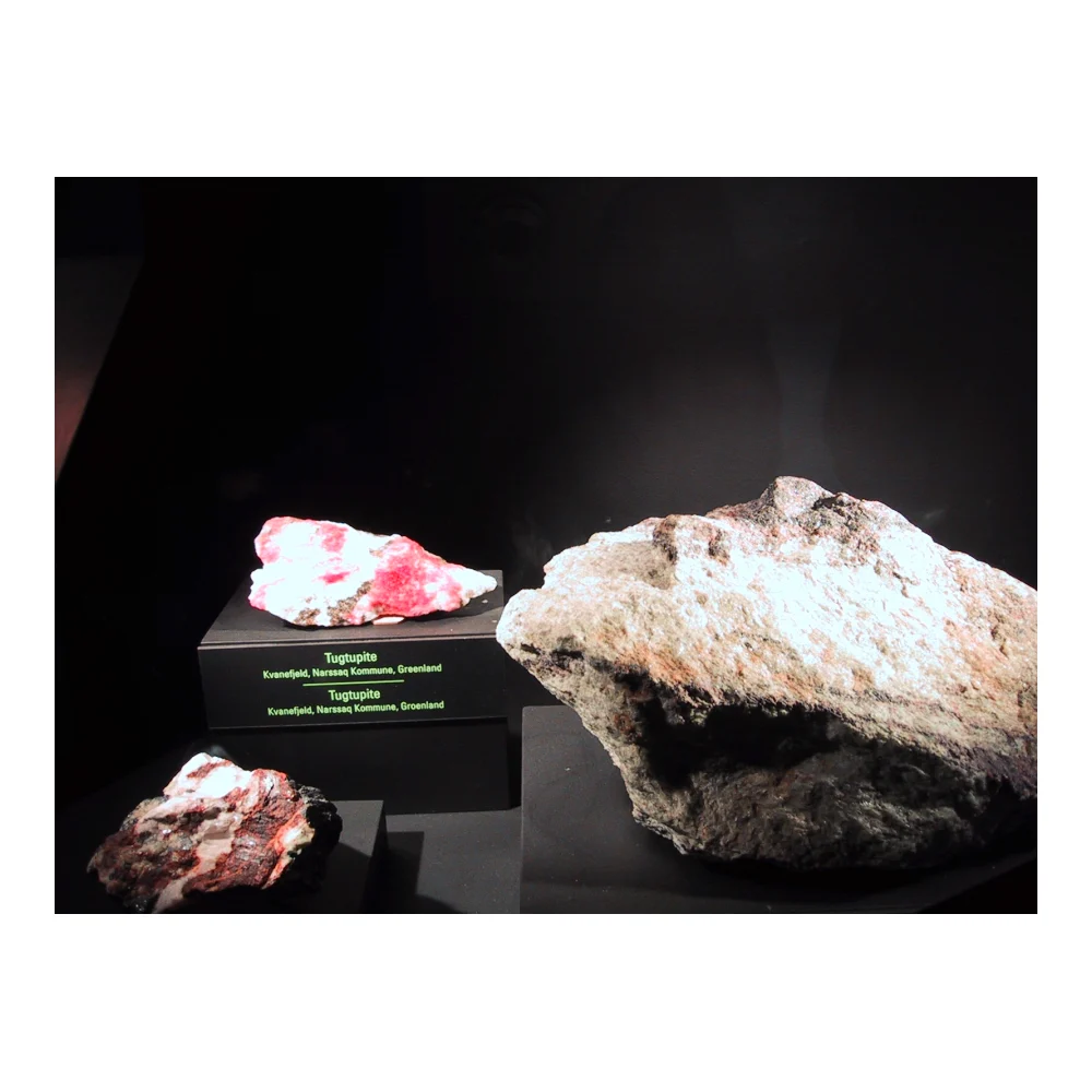 Tugtupite gemstone — example specimen