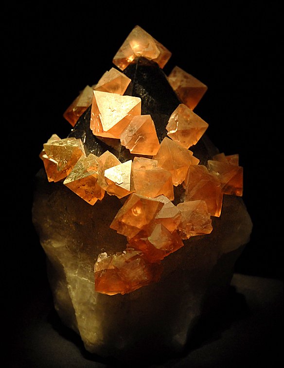 Fluorite gemstone specimen