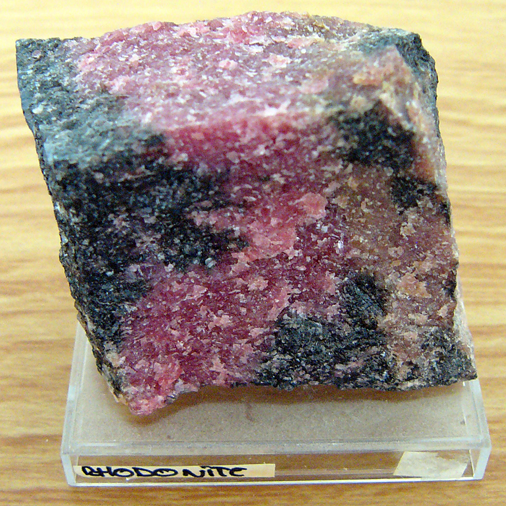 Rhodonite gemstone – example specimen